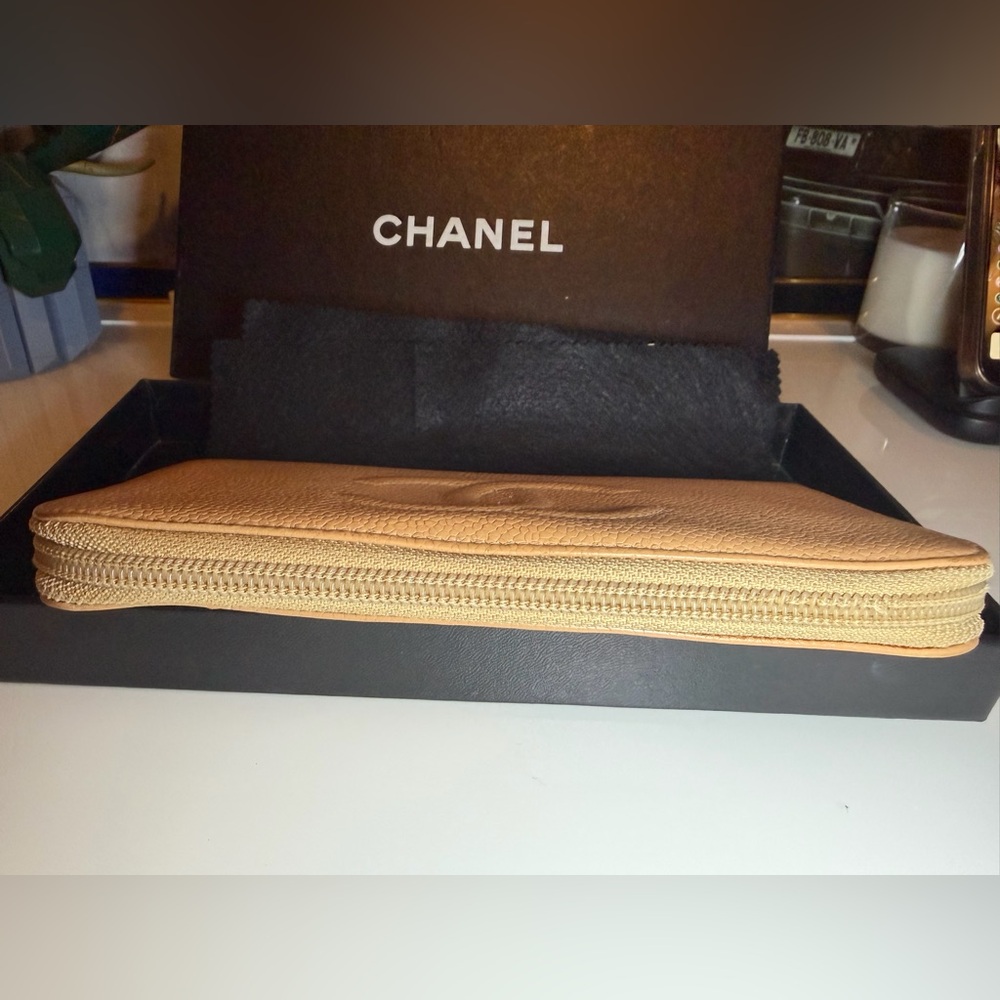 Authentic CHANEL Camel Leather Zip Wallet with box, COA - Picture 6 of 17